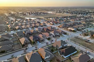 1312 Chickadee Dr, Argyle, TX 76226 - Photo 39