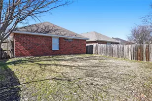 3122 Timber Creek Dr, Grand Prairie, TX 75052 - Photo 21