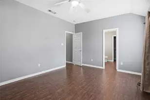 3122 Timber Creek Dr, Grand Prairie, TX 75052 - Photo 15