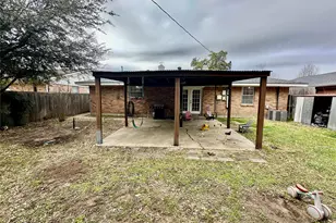 3920 Savannah Dr, Garland, TX 75041 - Photo 27