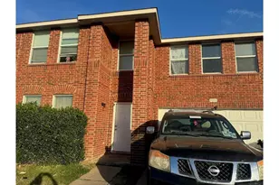 9213 Old Clydesdale Dr, Fort Worth, TX 76123 - Photo 1