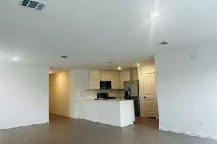 2027 Stable Ln, Aubrey, TX 76227 - Photo 3