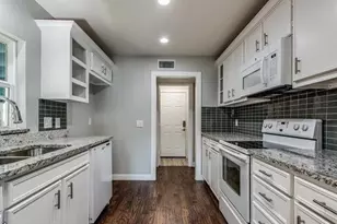 514 Hunters Glen St, Lewisville, TX 75067 - Photo 3