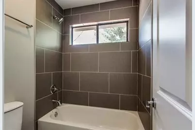 514 Hunters Glen Street, Lewisville, TX 75067 - Photo 13