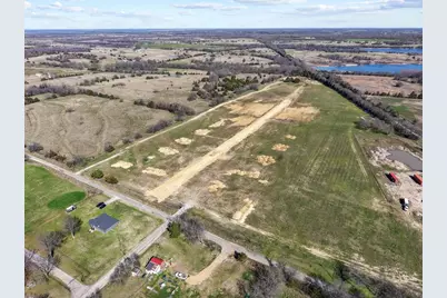 497 Greenville Street, Wolfe City, TX 75496 - Photo 9