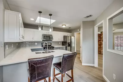 9519 Park Highlands Drive, Dallas, TX 75238 - Photo 13