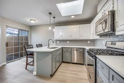 9519 Park Highlands Drive, Dallas, TX 75238 - Photo 11