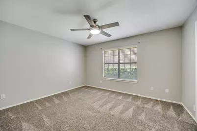 9519 Park Highlands Drive, Dallas, TX 75238 - Photo 17