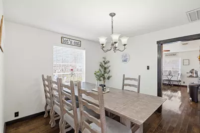 1015 N Howeth Street, Gainesville, TX 76240 - Photo 17