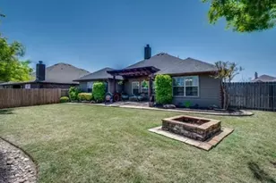127 Sumac Dr, Waxahachie, TX 75165 - Photo 11