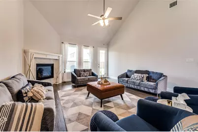 333 Foxthorne Way, Little Elm, TX 75068 - Photo 7