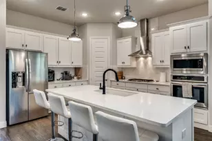 333 Foxthorne Way, Little Elm, TX 75068 - Photo 13