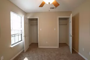 704 S Dewey Ave, Sherman, TX 75090 - Photo 23