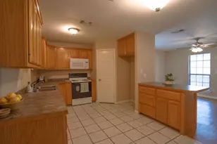 704 S Dewey Ave, Sherman, TX 75090 - Photo 7