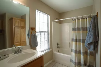 704 S Dewey Avenue, Sherman, TX 75090 - Photo 13