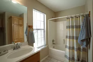 704 S Dewey Ave, Sherman, TX 75090 - Photo 13