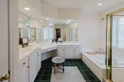 209 Turnberry Circle, Mt Pleasant, TX 75455 - Photo 19