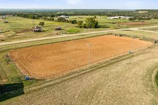 920 Horsemans Dr, Stephenville, TX 76401 - Photo 35