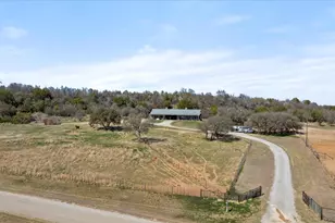 920 Horsemans Dr, Stephenville, TX 76401 - Photo 29