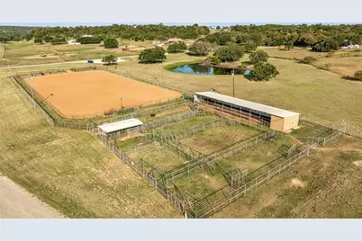 920 Horsemans Drive, Stephenville, TX 76401 - Photo 37