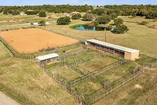 920 Horsemans Dr, Stephenville, TX 76401 - Photo 37