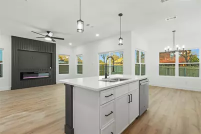 3702 Penelope Street, Dallas, TX 75210 - Photo 9