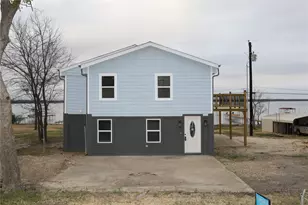 1020 Crazy Horse, Quinlan, TX 75474 - Photo 1