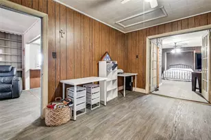 5705 Regalview Dr, Joshua, TX 76058 - Photo 7