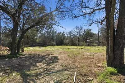 2721 Sycamore Court, Granbury, TX 76048 - Photo 3