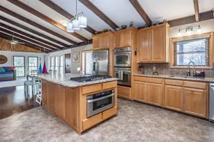 231 Hickory St, Lindsay, TX 76250 - Photo 9