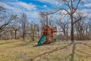 231 Hickory St, Lindsay, TX 76250 - Photo 33