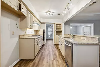 1017 Denmark Street, Grand Prairie, TX 75050 - Photo 9