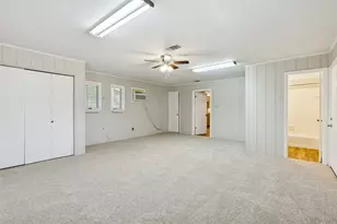 1017 Denmark St, Grand Prairie, TX 75050 - Photo 15