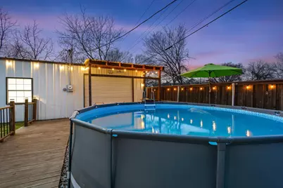 110 E Houston Street, Leonard, TX 75452 - Photo 9