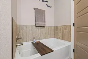 110 E Houston St, Leonard, TX 75452 - Photo 25