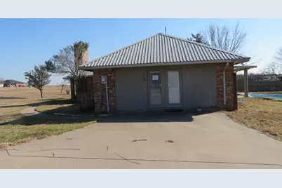 108 Creekview Circle, Maypearl, TX 76064 - Photo 13