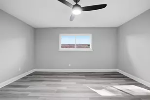 2217 Honey Creek Ln, Arlington, TX 76006 - Photo 11