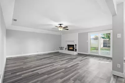 2217 Honey Creek Lane, Arlington, TX 76006 - Photo 3