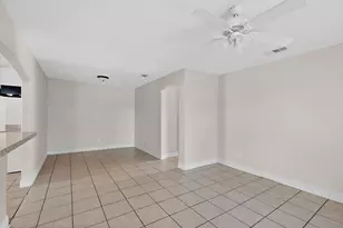 818 19th St, Grand Prairie, TX 75050 - Photo 9