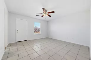 808 Betty Ct, Hurst, TX 76053 - Photo 11