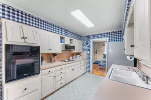 3432 Mapleleaf Ln, Dallas, TX 75233 - Photo 11