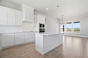 1039 Colt Rd, Springtown, TX 76082 - Photo 11