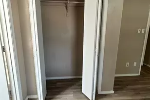 2818 S Fielder Rd, Arlington, TX 76015 - Photo 21