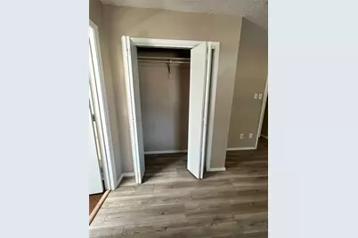 2818 S Fielder Road, Arlington, TX 76015 - Photo 17