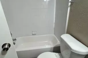 2818 S Fielder Rd, Arlington, TX 76015 - Photo 31