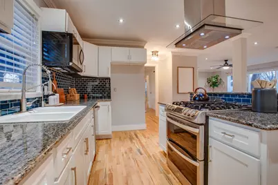 2415 Sunset Avenue, Dallas, TX 75211 - Photo 17