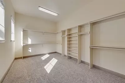 10543 Steinbeck Lane, Irving, TX 75063 - Photo 17