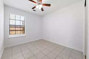 808 Betty Ct, Hurst, TX 76053 - Photo 7