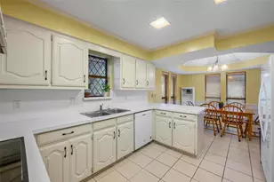 6427 Mimms Dr, Dallas, TX 75252 - Photo 11