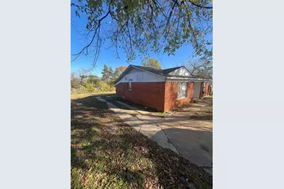 1837 Grove Circle, Mesquite, TX 75149 - Photo 9